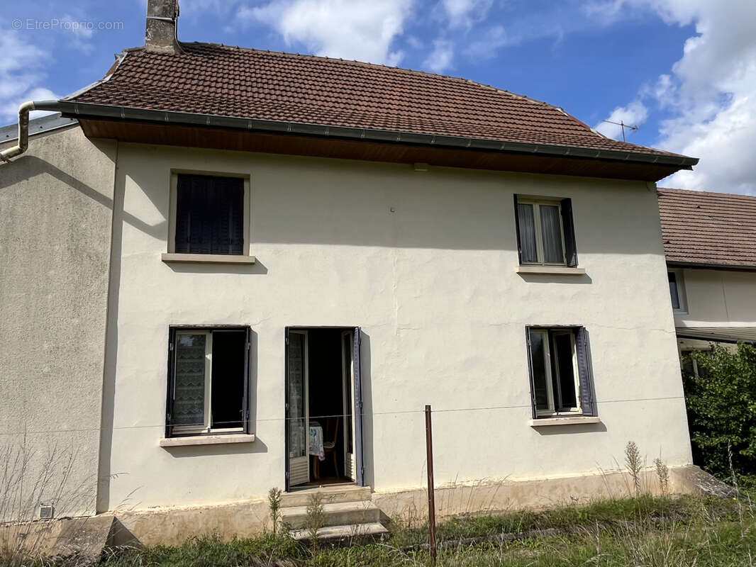 Maison à HEUILLEY-SUR-SAONE