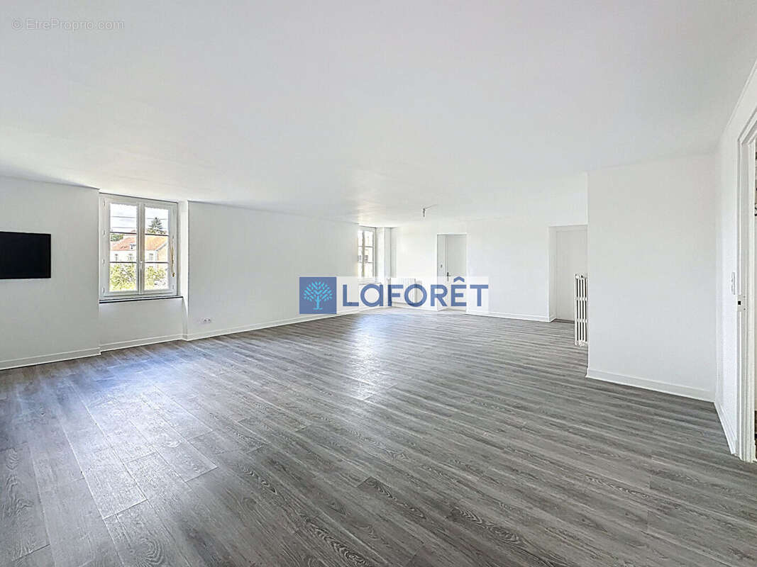 Maison à HUMES-JORQUENAY