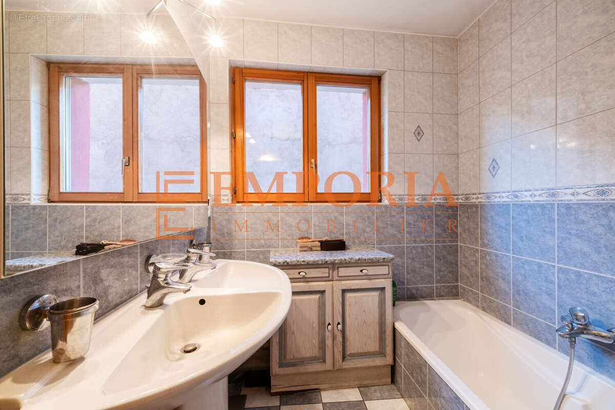 Maison à DANNEMARIE