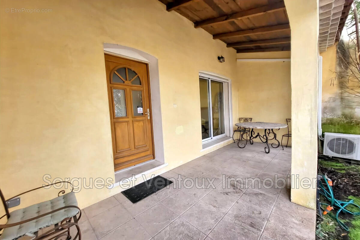 Maison à L'ISLE-SUR-LA-SORGUE