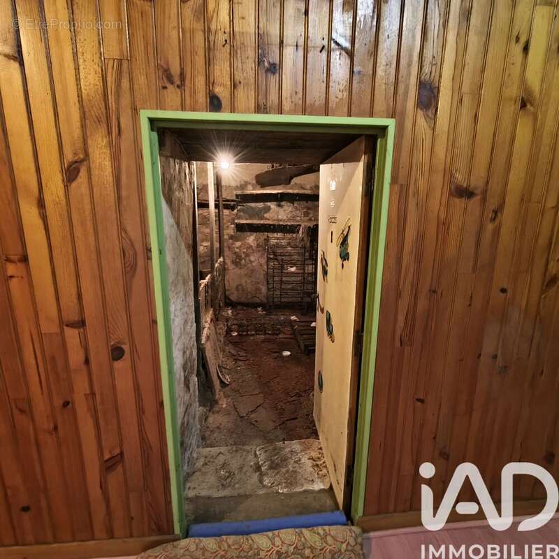 Photo 6 - Maison à CHATEL-GERARD