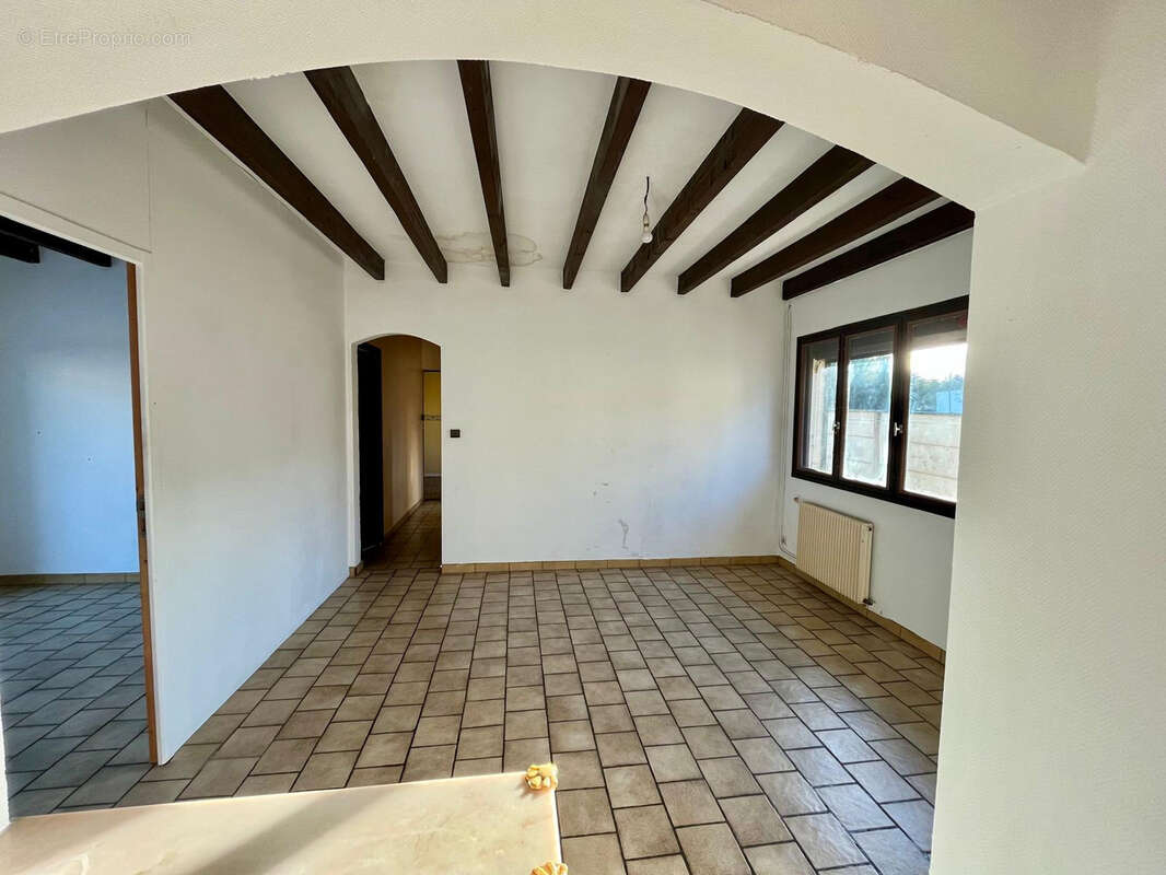 Maison à PAREMPUYRE