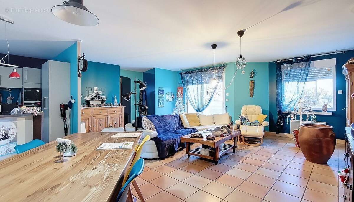 Maison à VINEUIL