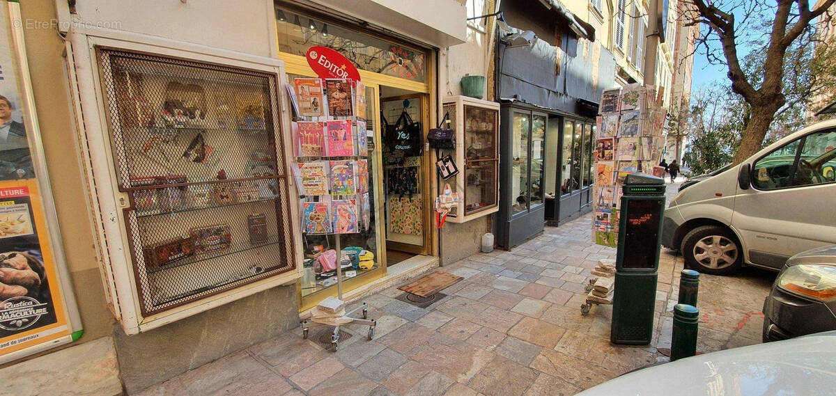 Commerce à SAN-MARTINO-DI-LOTA