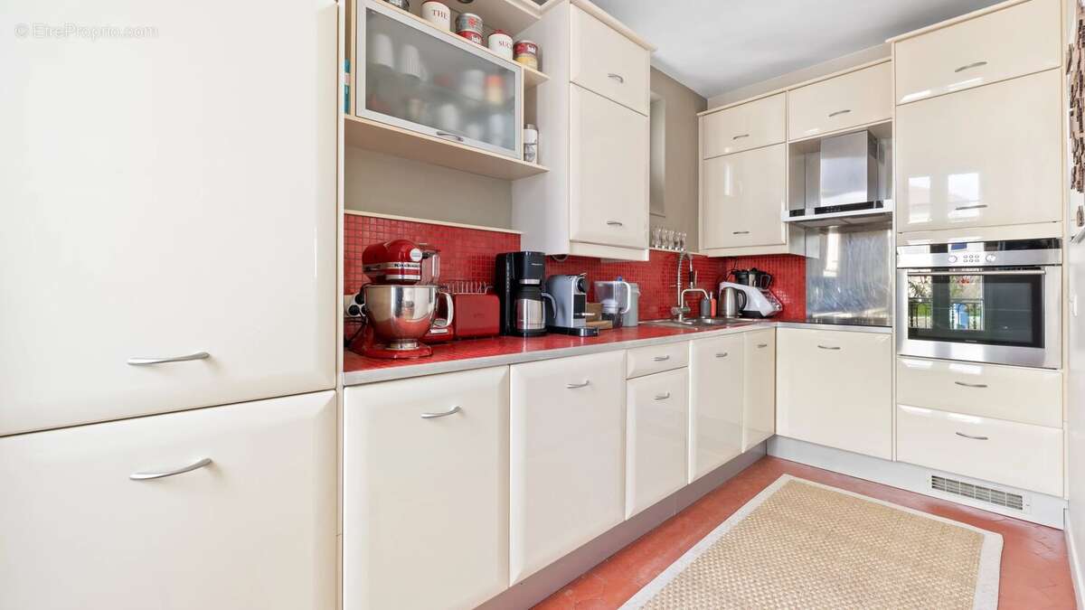 Appartement à GARCHES