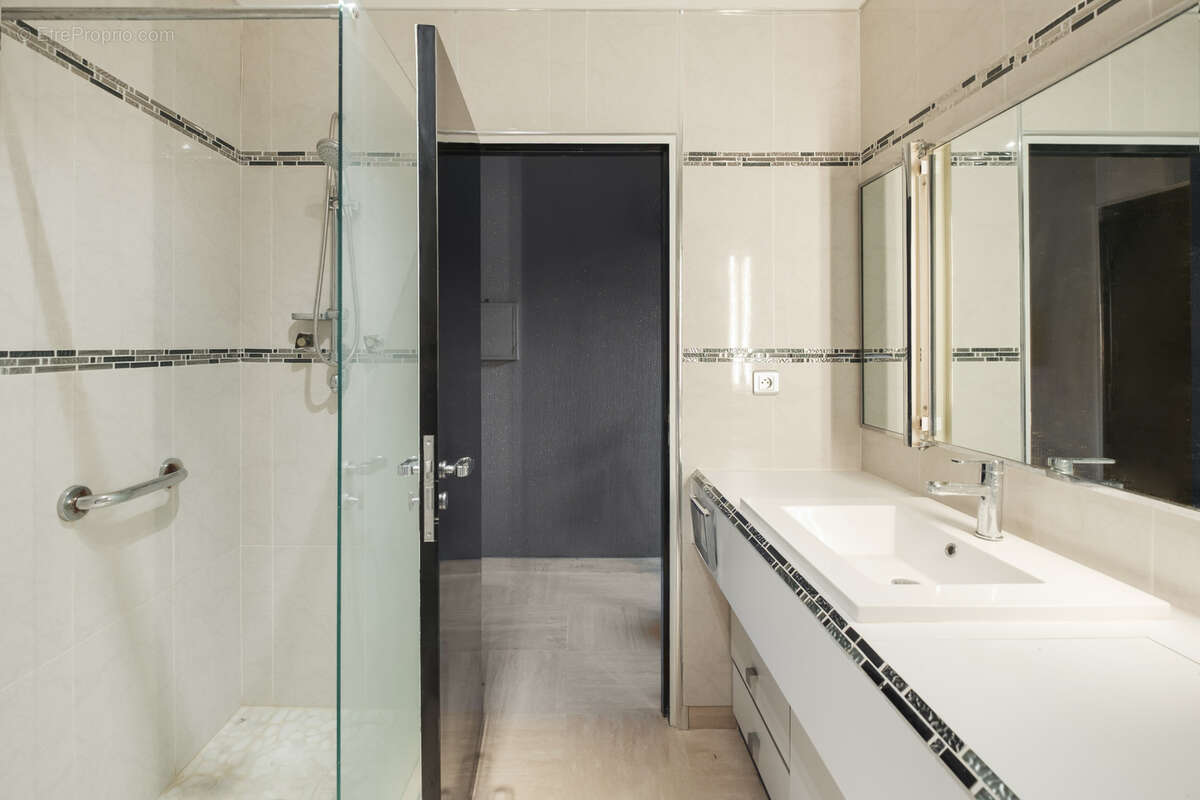 Appartement à LA GRANDE-MOTTE