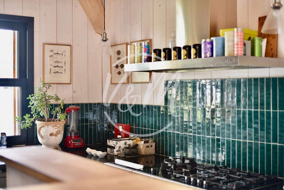Maison 115 m² à Andernos-Les-Bains  - photo 4