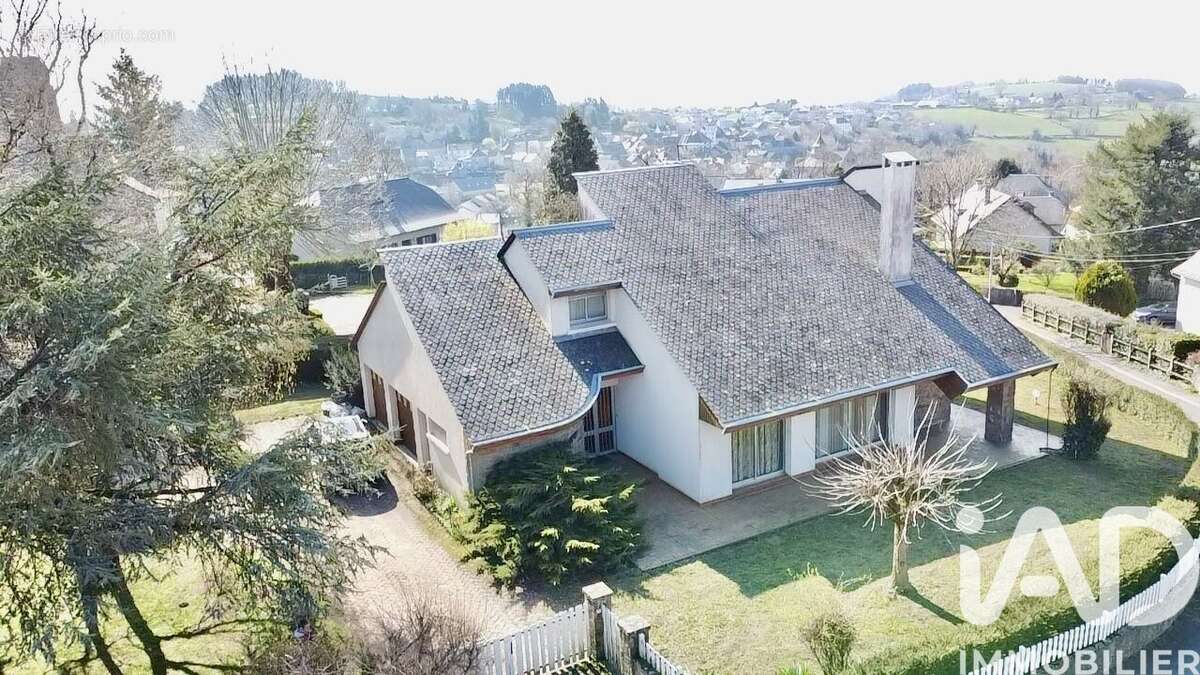 Photo 2 - Maison à RIEUPEYROUX