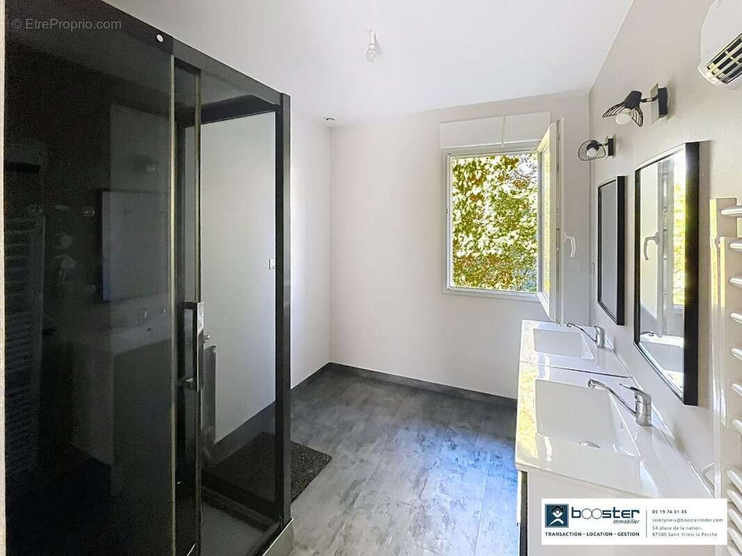 Maison à BONNAC-LA-COTE