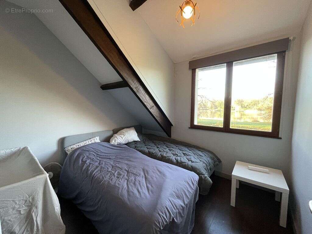 Maison à EGREVILLE