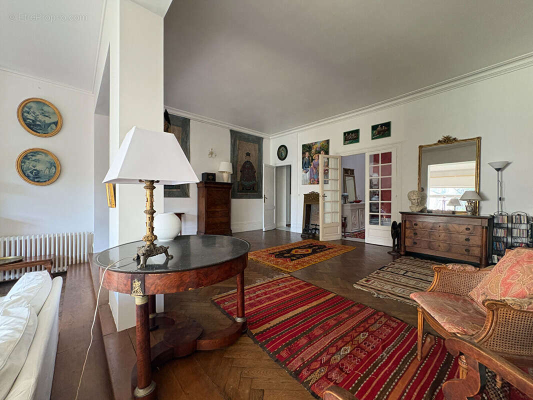 Maison bourgeoise Saint-Seurin - Cachet et adresse d'exception - photo 6