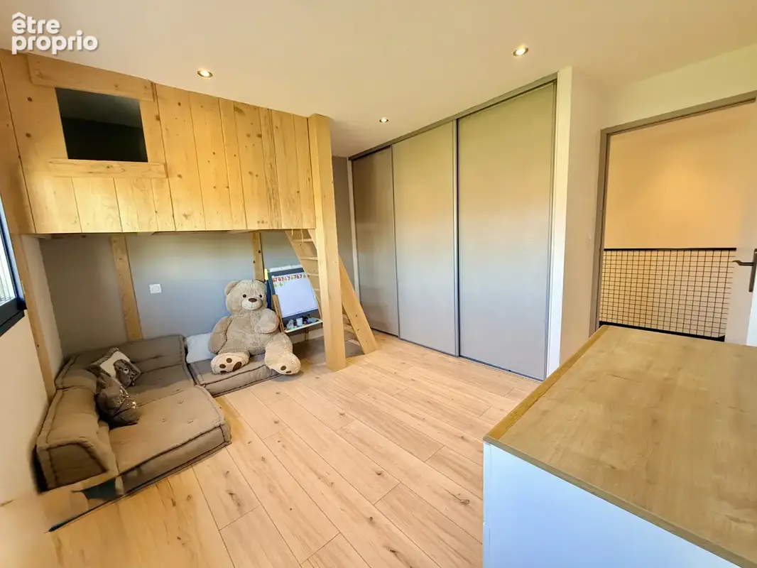 EXCLUSIVITÉ  Maison Loft 148 m2 avec Piscine Chauffée, Jacuzzi & Garage Double   Secteur Prisé - photo 12