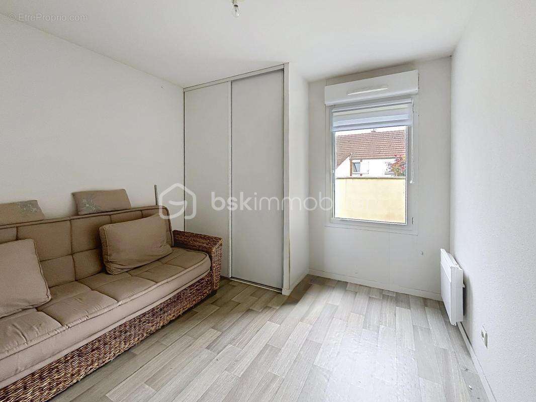 Appartement à LEHAUCOURT