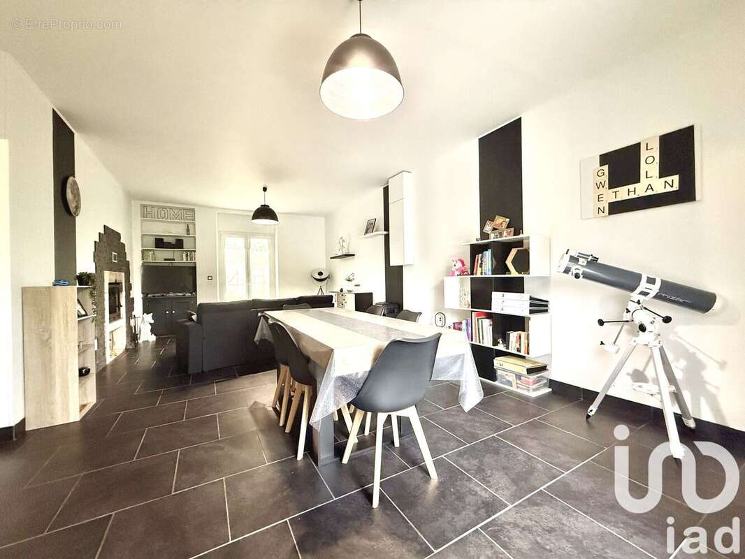 Photo 4 - Maison à SAINT-GEORGES-LES-BAILLARGEAUX