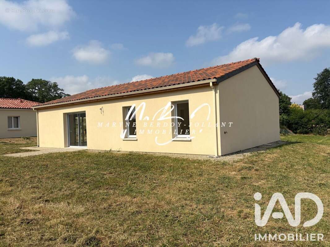 Maison 100 m² à Moirax  - photo 8