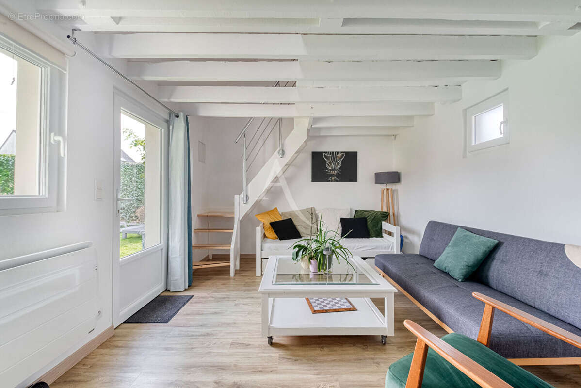 Maison à LE PLESSIS-GRAMMOIRE