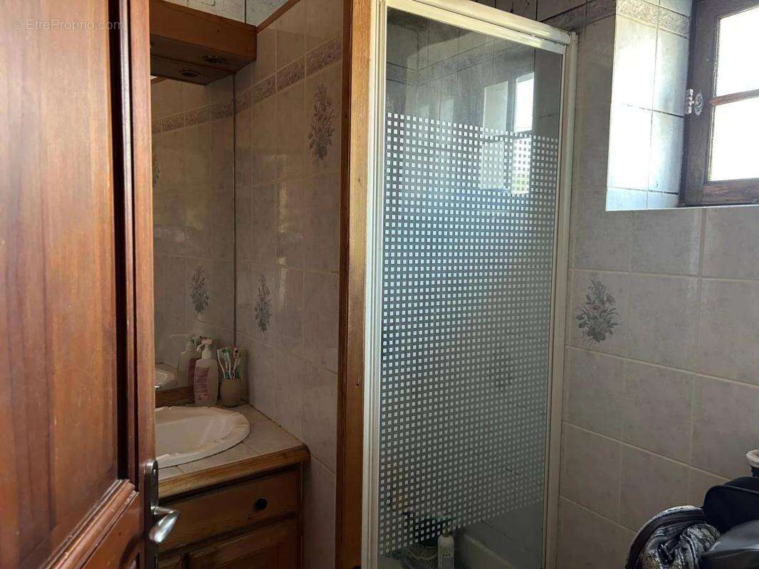 Maison à CREVECOEUR-EN-BRIE