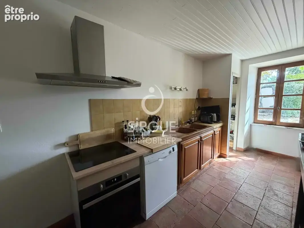 Fermette avec dépendances - photo 6