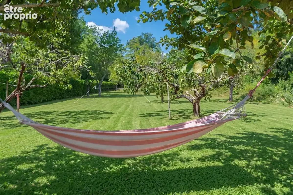 Maison de campagne en pierre   217 m2   propriété de 1,52 ha   piscine & lodge - photo 5