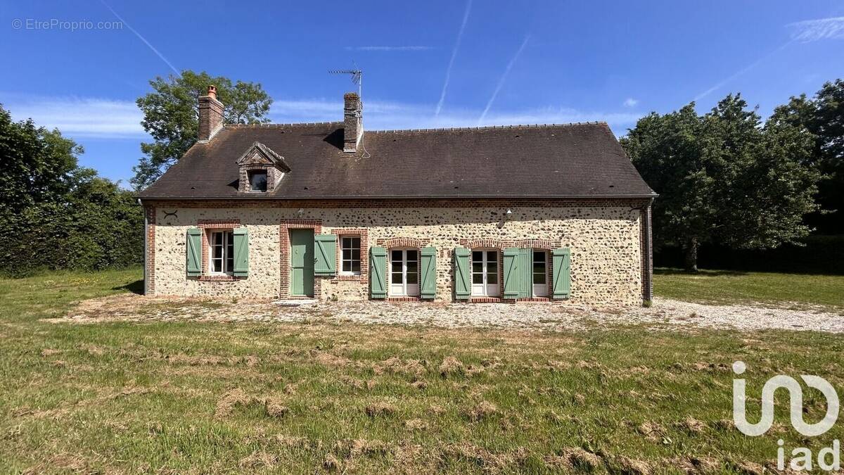 Photo 1 - Maison à CRULAI