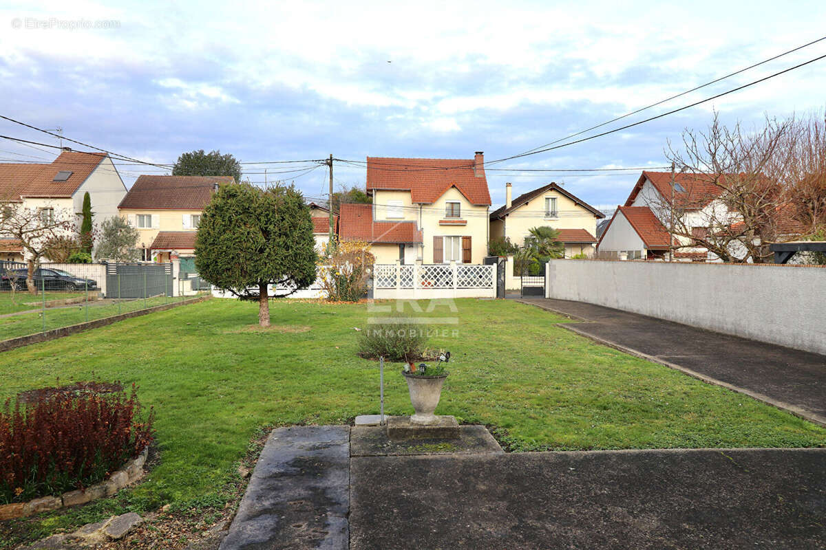 Maison à VILLEPARISIS