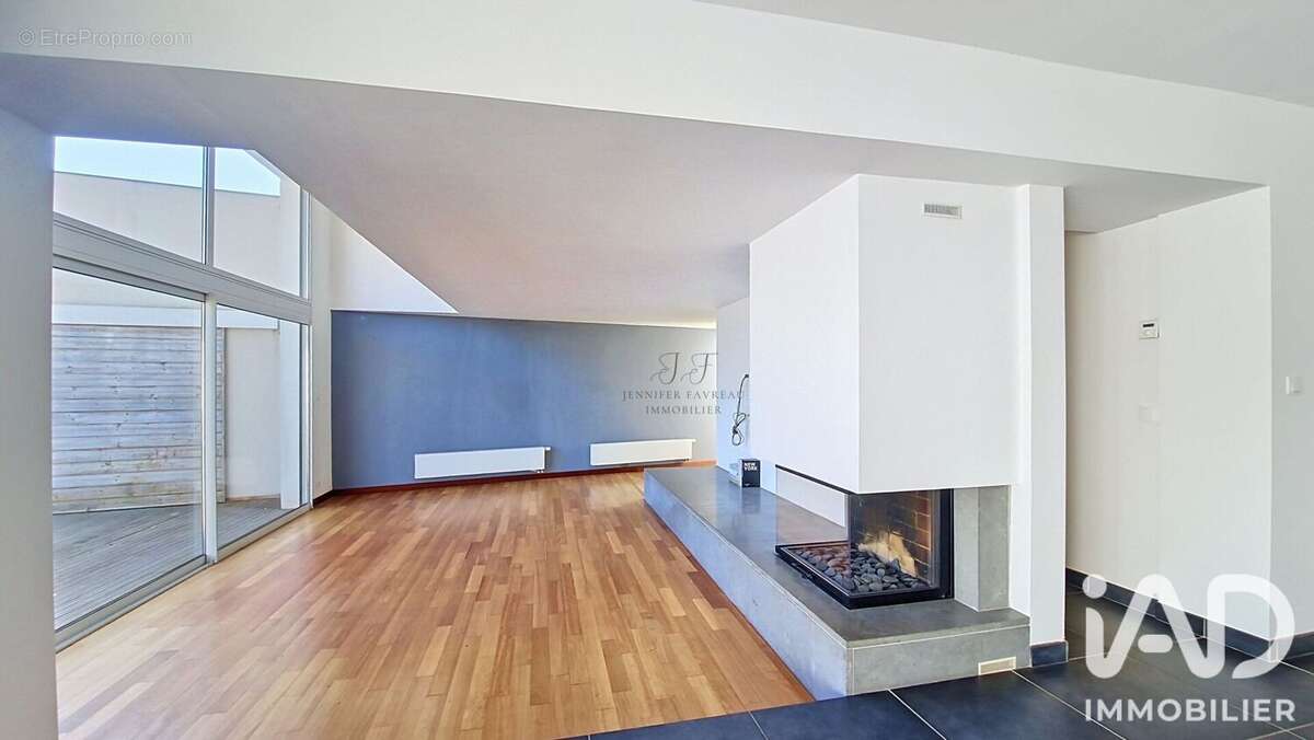 Photo 2 - Maison à TRESSES