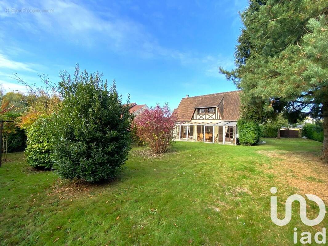 Photo 1 - Maison à FRANQUEVILLE-SAINT-PIERRE