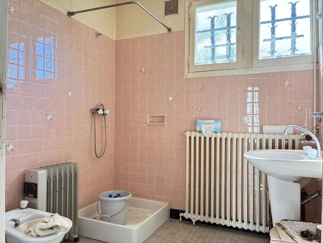 Maison à SAINT-LEOMER