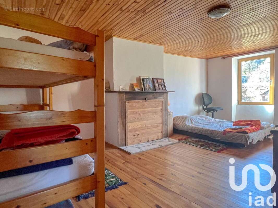 Photo 9 - Maison à SAINT-LAURENT-D&#039;OLT