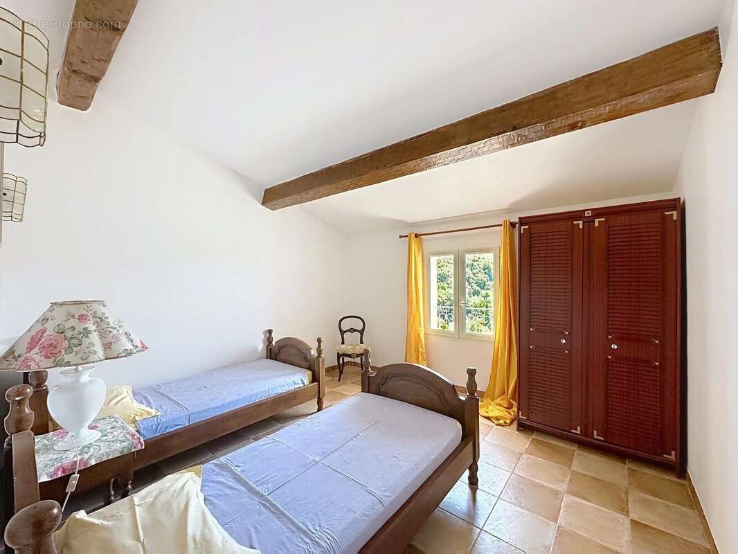 GRANDE VILLA BIOT (06410) vue mer du salon et des chambres - photo 39
