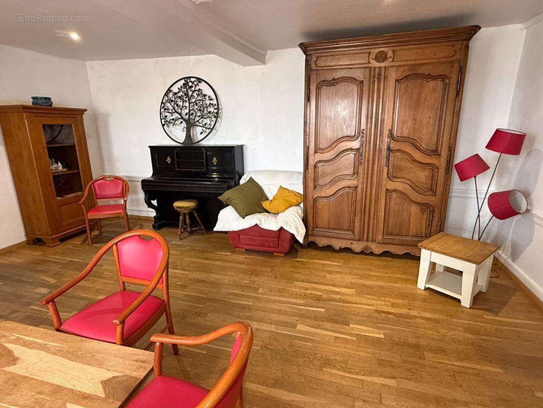 Maison à MOULINS