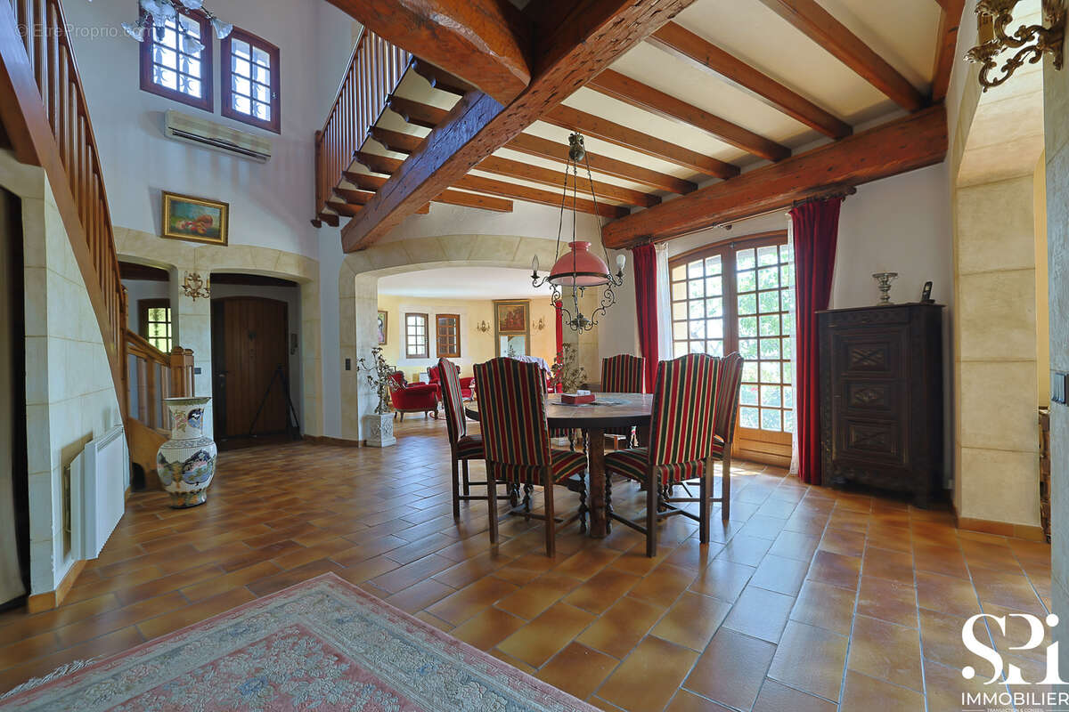 SOLLIES-VILlE- Maison familiale 4 chambres - Piscine - photo 13