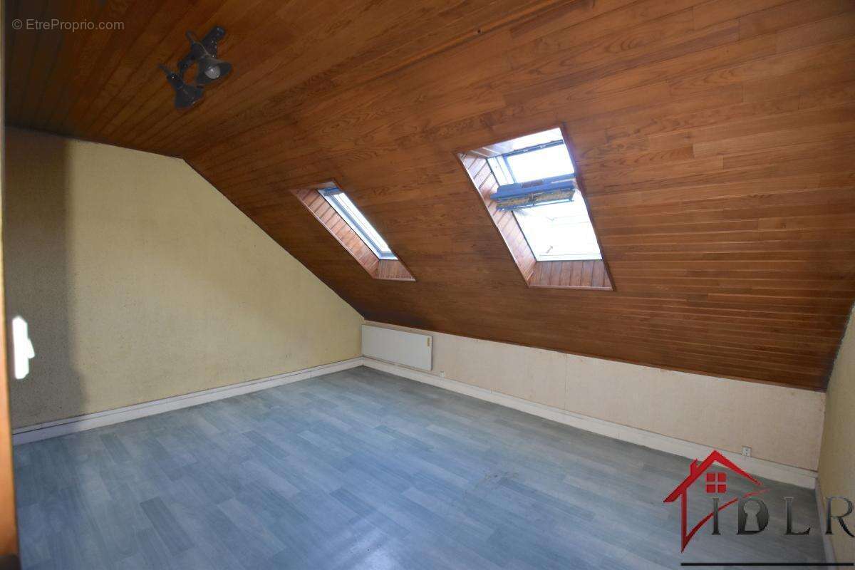 Maison à COURCELLES-LES-MONTBELIARD