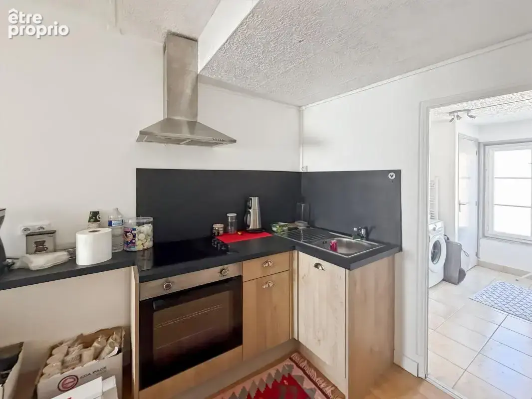  Immeuble de rapport – Local commercial loué + appartement T3 – Investissement clé en main ! - photo 3