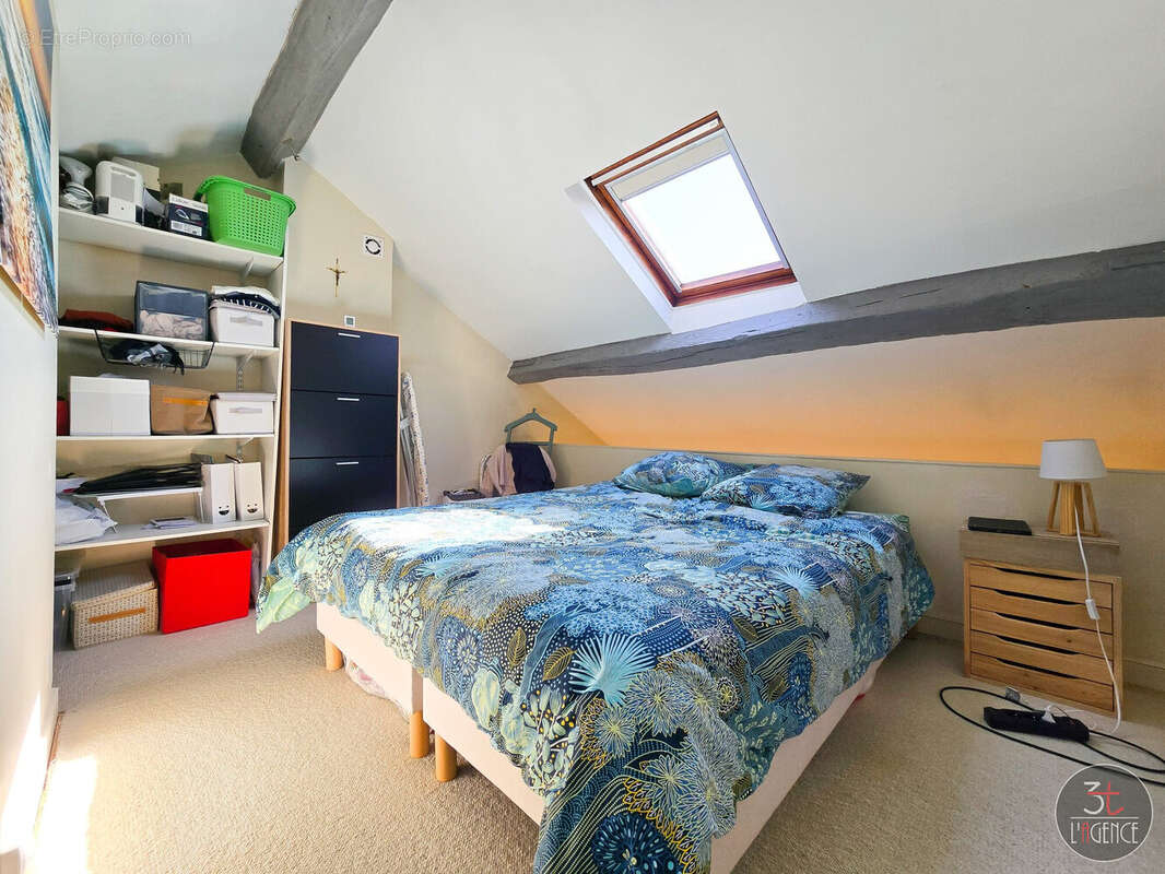 Appartement à FONTENAY-SOUS-BOIS