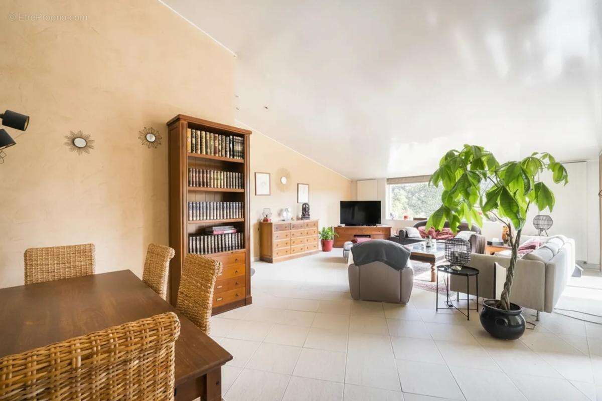 Maison à JACOU