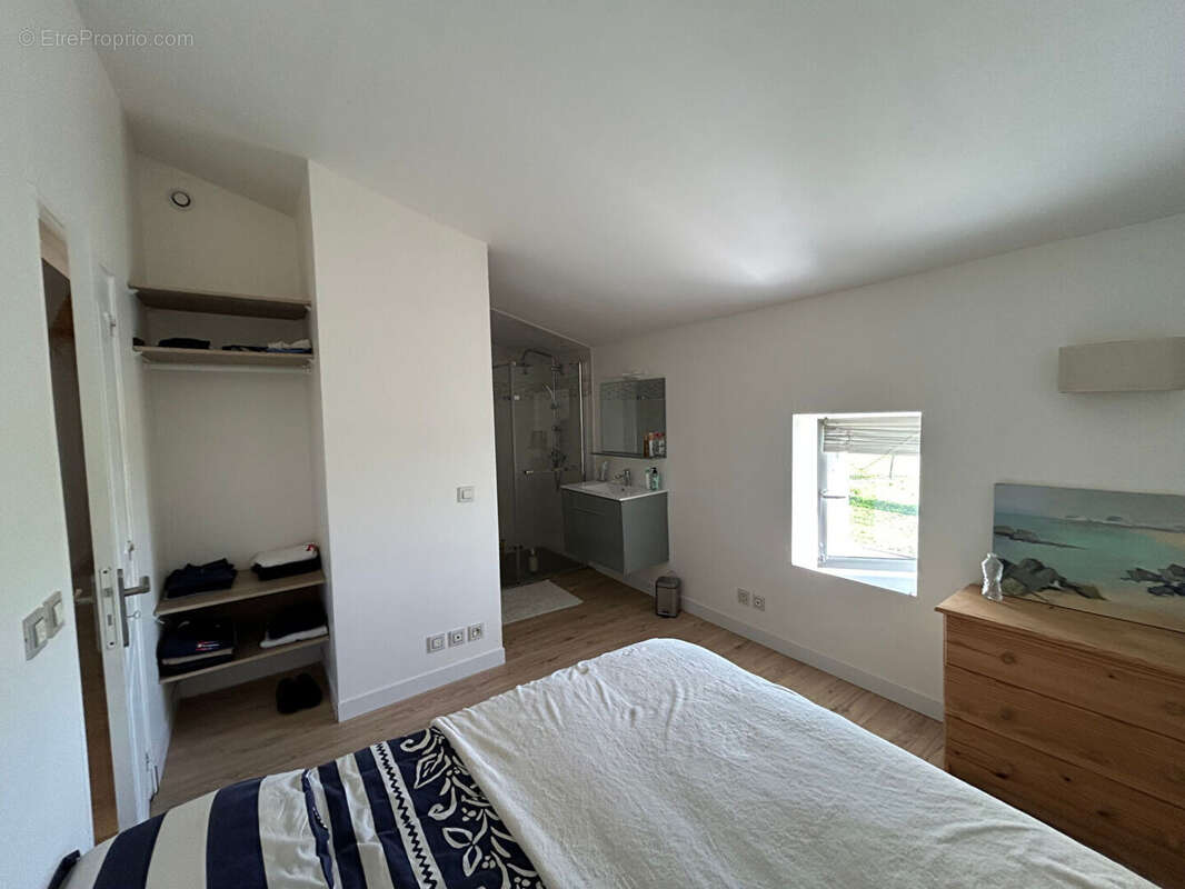 Maison à SAINT-MICHEL-EN-L'HERM