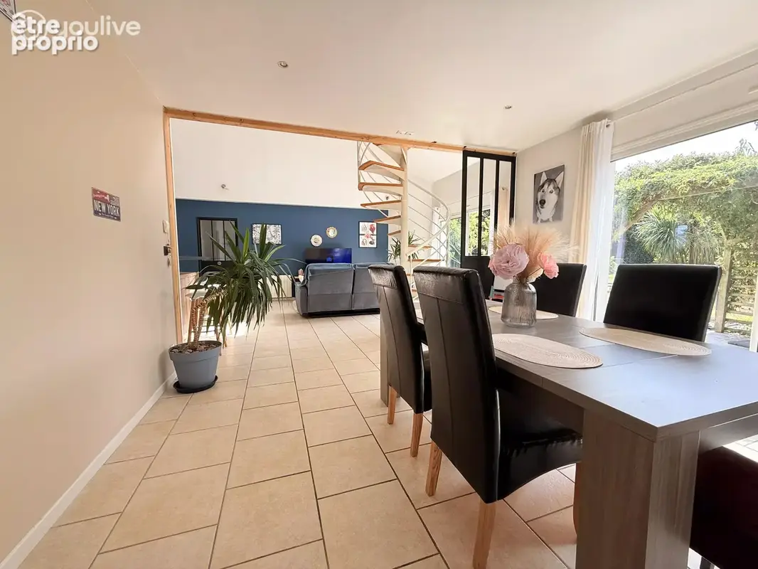 Coup de cœur assuré : maison contemporaine de plain-pied, pièce de vie cathédrale – Néville – 299 000 € HAI - photo 6