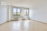 Appartement à LES LILAS
