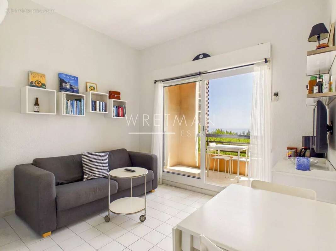Appartement à BEAUSOLEIL