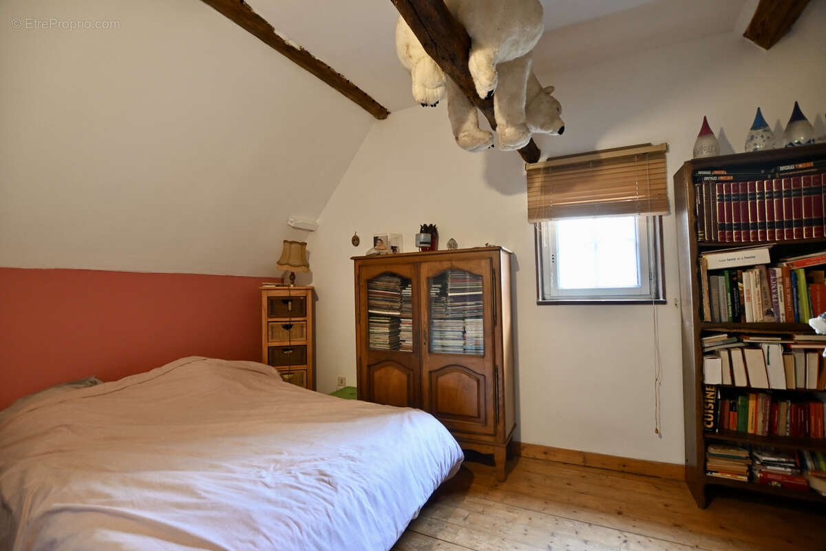 Maison à AVALLON