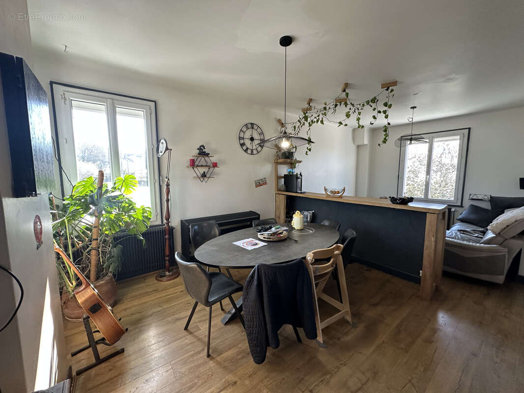 Maison à BELLERIVE-SUR-ALLIER