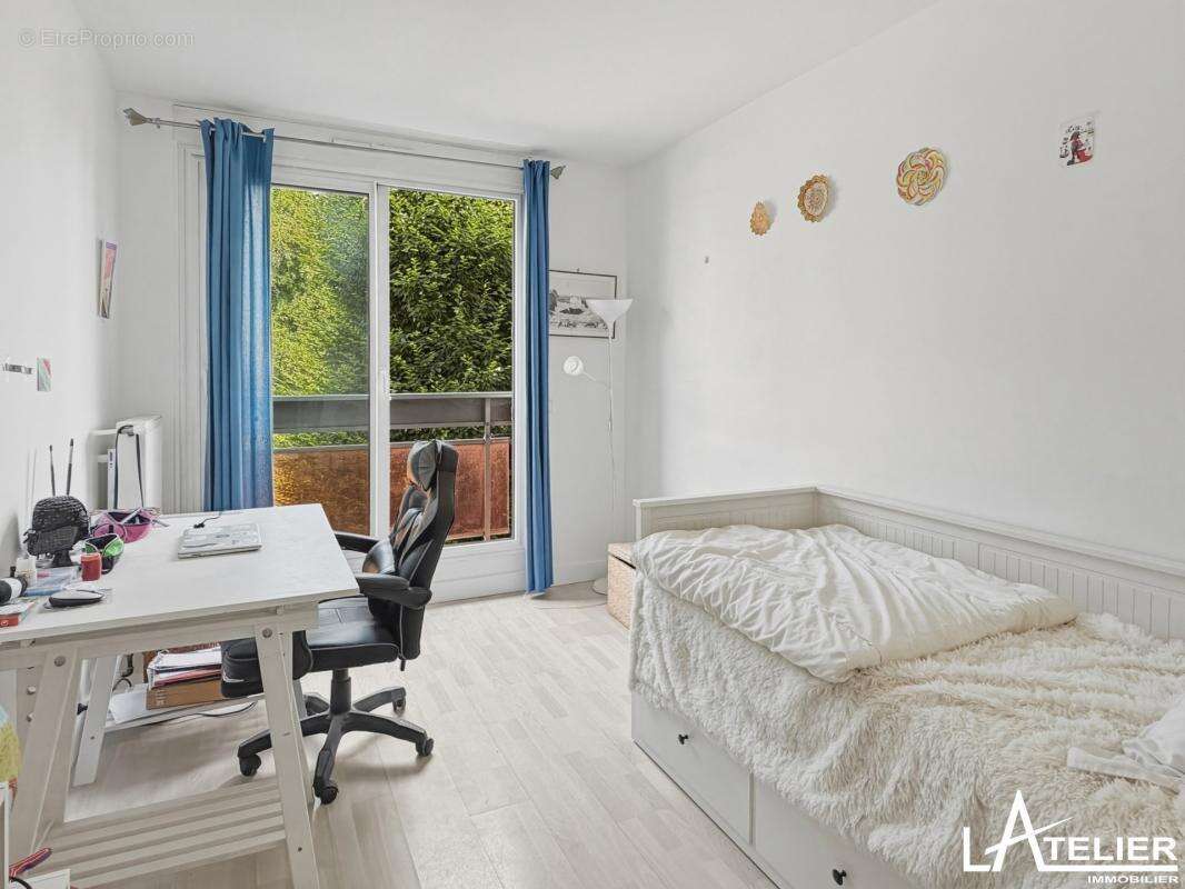 Appartement à MAREIL-MARLY
