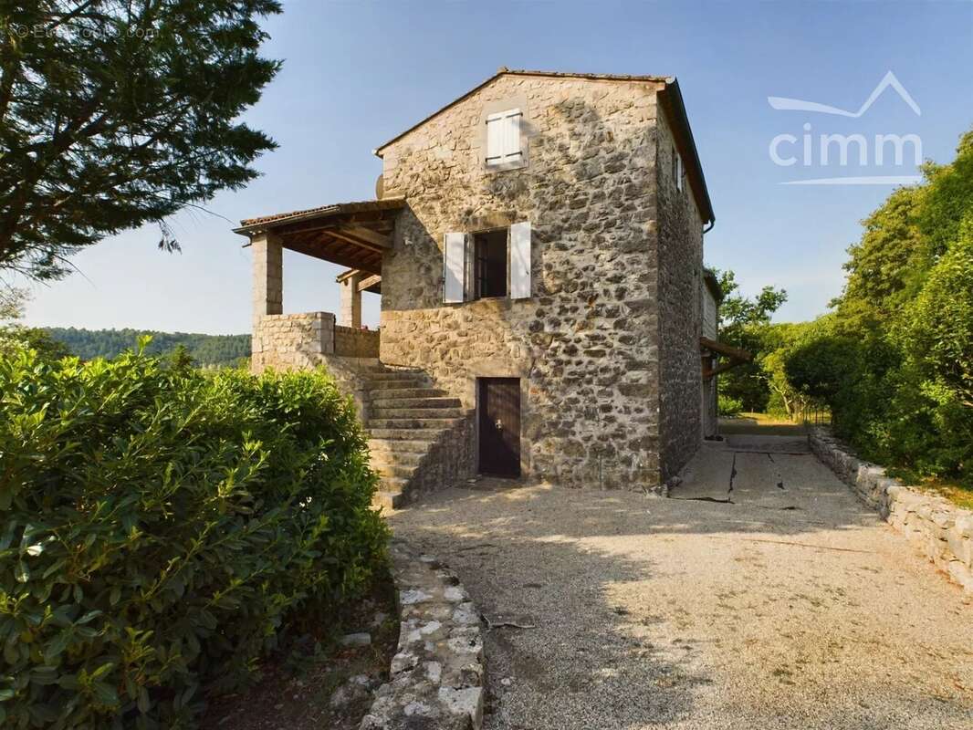 Maison à BANNE
