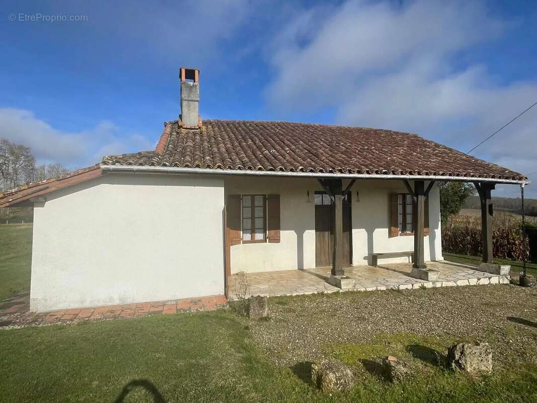 Maison à LIAS-D&#039;ARMAGNAC