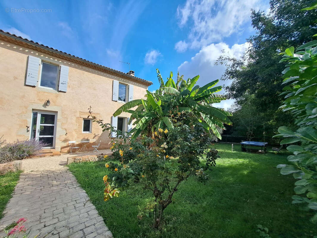 Maison à SAINT-LAURENT-DU-BOIS