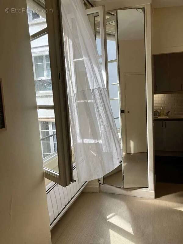 Appartement à PARIS-4E