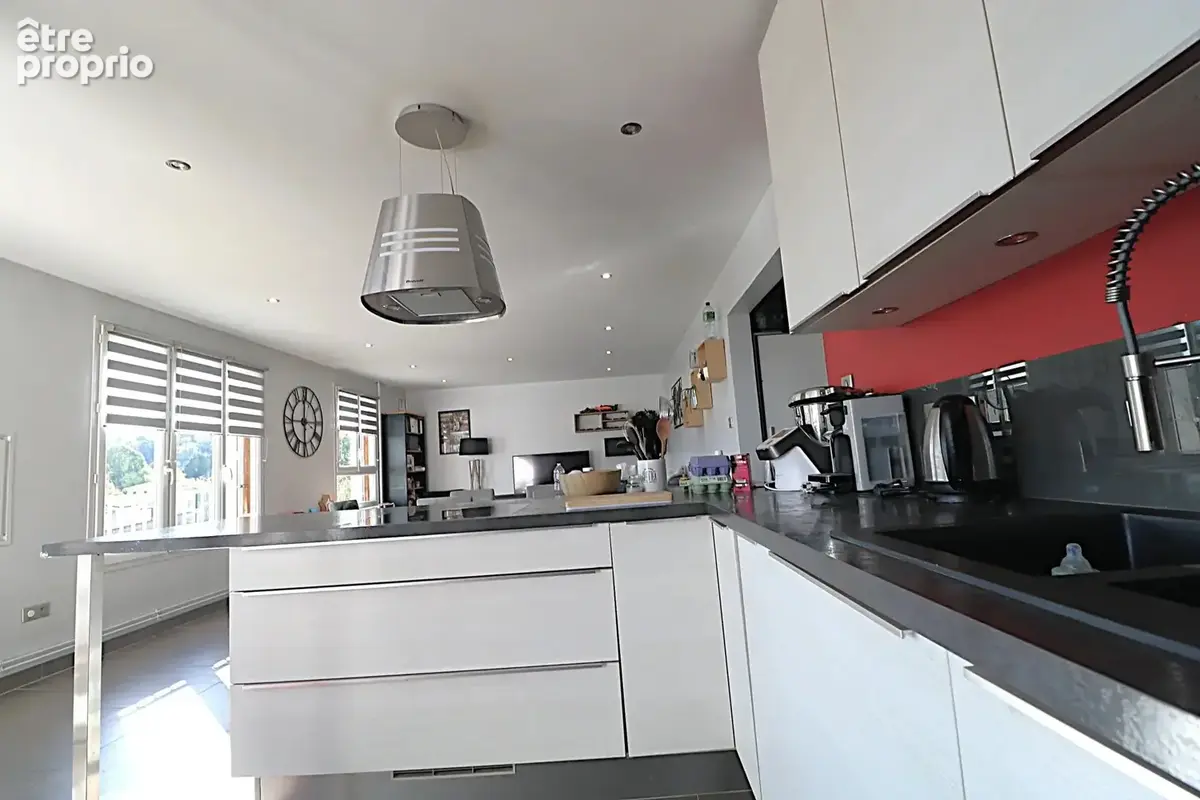 Appartement à BRIGNAIS
