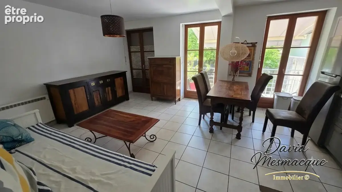T2 de 37 m2 en rez-de-jardin - cour boisée, terrasse et cave à Meulan centre - photo 6