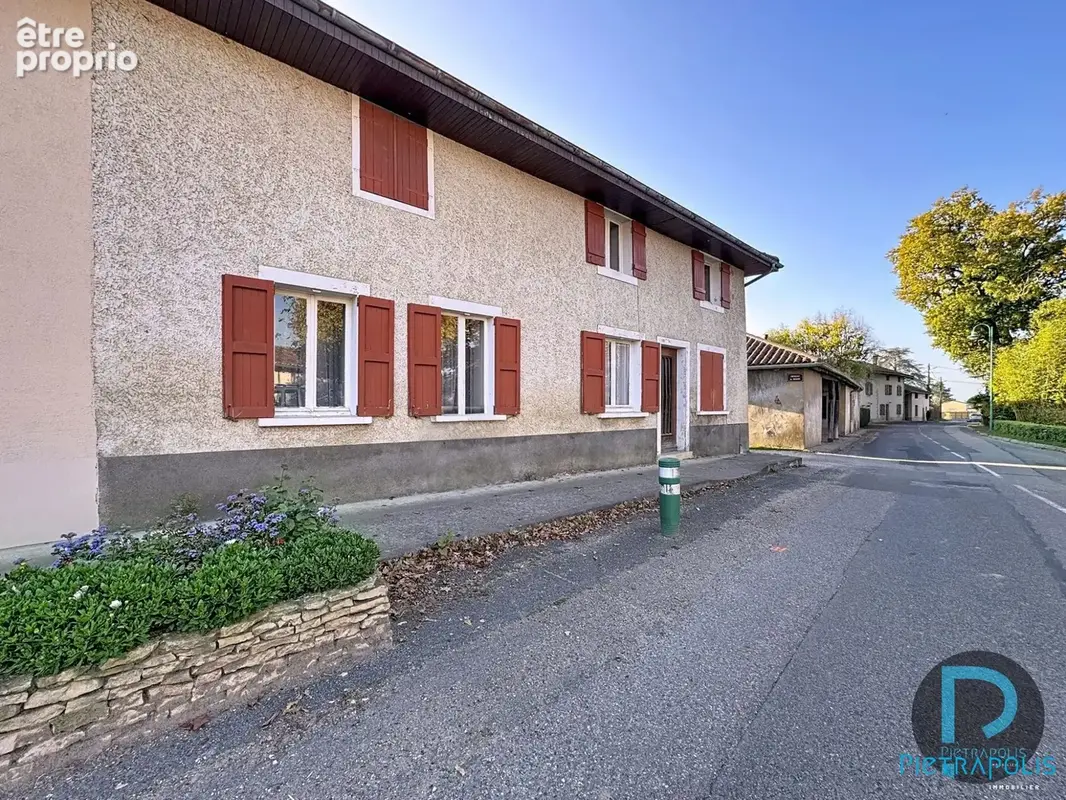 Maison à VONNAS